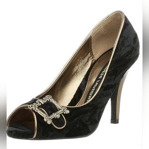 Chinese laundry Jolin black velvet high heels
